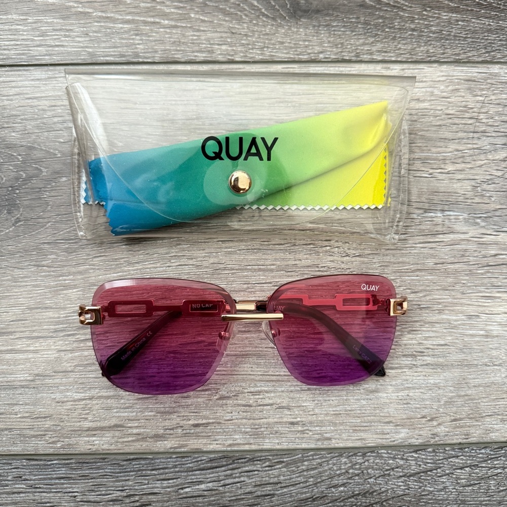 New Quay Australia Pink Sunglasses